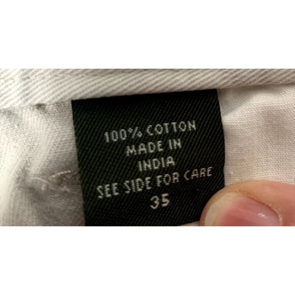 Eddie Bauer Shorts Size 35 W - Picture 3 of 4